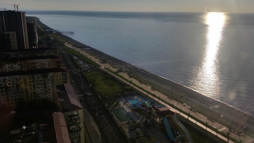 Orbi Dima Apart. Batumi Διαμέρισμα Εξωτερικό φωτογραφία